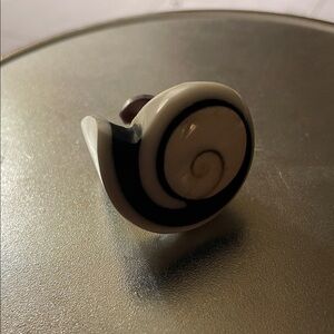 Chic Monochrome Swirl Ring